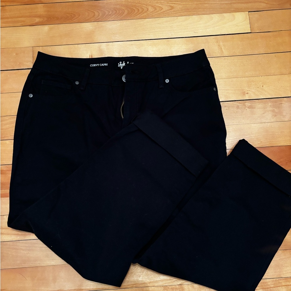 Style & Co. Women's Black Straight Leg Jeans